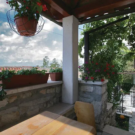 Nina Labin-the Oasis Of Peace Willa Labin (Istria)